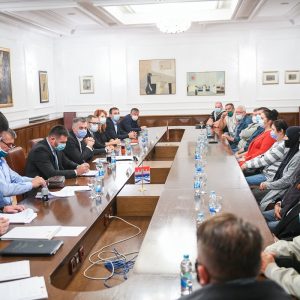 Грађевински пакети за 11 повратничких породица из пет локалних заједница Грађевински пакети за 11 повратничких породица из пет локалних заједница