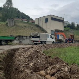 Старчевица: Водовод за огранак Тузланске улице Старчевица: Водовод за огранак Тузланске улице