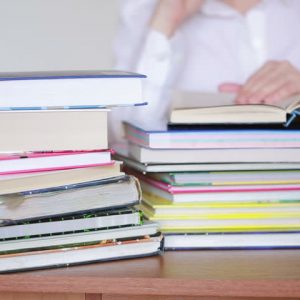 Једнократна новчана помоћ и за студенте из хранитељских породица Једнократна новчана помоћ и за студенте из хранитељских породица