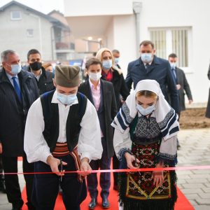 Петрићевац: У функцији вртић, амбуланта и мјесна заједница