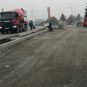 Од „Центрума“ до „Леснине“: При крају радови на проширењу споја Источног и Западног транзита Од „Центрума“ до „Леснине“: При крају радови на проширењу споја Источног и Западног транзита