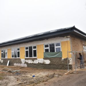 Куљани: Урађен кров, ускоро и столарија на будућем вртићу Куљани: Урађен кров, ускоро и столарија на будућем вртићу