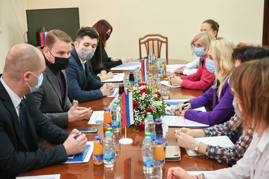  Са састанка у понедјељак у Дому здравља