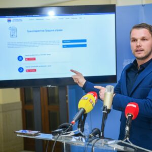 Јавно објављени сви рачуни Градске управе Јавно објављени сви рачуни Градске управе