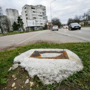 Нелегални билборди „нестали“ преко ноћи Нелегални билборди „нестали“ преко ноћи