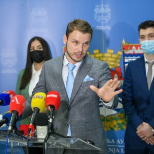 Градоначелник: Амандмани на буџет нису достављени на вријеме и не могу се разматрати Градоначелник: Амандмани на буџет нису достављени на вријеме и не могу се разматрати