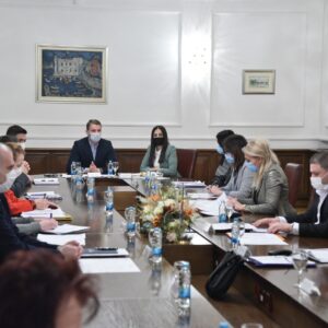 Nova organizacija rada u Domu zdravlja: Povećavaju kapacitete u borbi protiv korone Nova organizacija rada u Domu zdravlja: Povećavaju kapacitete u borbi protiv korone