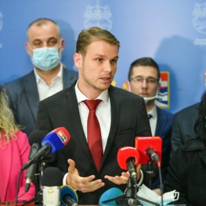 Буџет није усвојен: Градоначелник поручио да Бања Лука улази у кризу Буџет није усвојен: Градоначелник поручио да Бања Лука улази у кризу