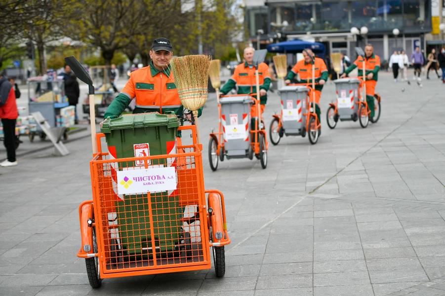  Фото илустрација