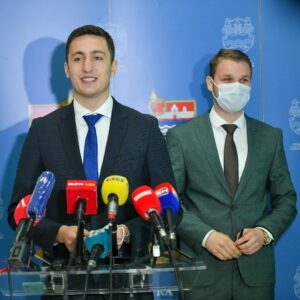 Током дана најављени нови разговори о буџету