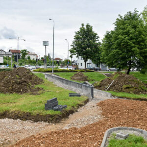 Почели радови на новом парку у Росуљама Почели радови на новом парку у Росуљама