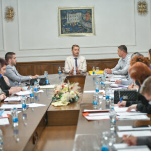 Gradonačelnik sa Sindikatom Gradske uprave o novoj sistematizaciji