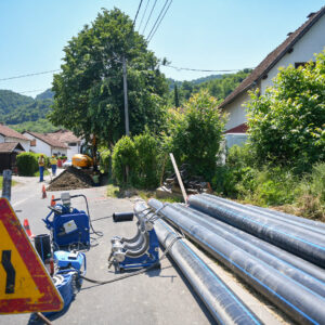 Улица Гаврила Принципа: У току радови на замјени дотрајалих азбестних цијеви Улица Гаврила Принципа: У току радови на замјени дотрајалих азбестних цијеви