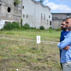 Slučaj „Piralen“: Započeto uzorkovanje zemljišta u krugu „Incela“ Slučaj „Piralen“: Započeto uzorkovanje zemljišta u krugu „Incela“