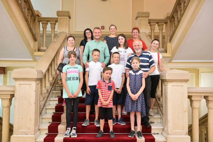  Фото архива