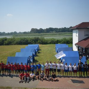 Камп омладине бањалучког Црвеног крста на Бардачи