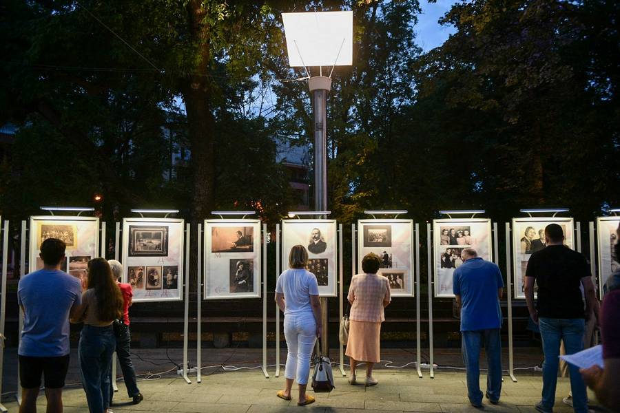  Фото архива