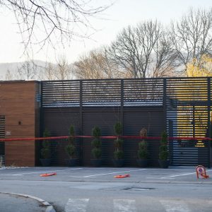 Случај „Кајак терасе“: Министарство поништило рјешење о рушењу Случај „Кајак терасе“: Министарство поништило рјешење о рушењу