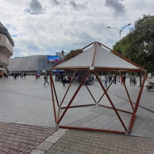 Инфо-пулт на Тргу Крајине : Информације о културним догађајима на једном мјесту Инфо-пулт на Тргу Крајине : Информације о културним догађајима на једном мјесту