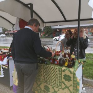 Дани Лопара у Бањој Луци: Представили се произвођачи са Мајевице Дани Лопара у Бањој Луци: Представили се произвођачи са Мајевице