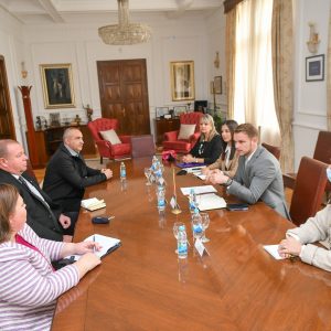 Борба против корупције: Градоначелник разговарао са Ериком Ларсоном