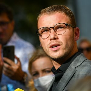 Градоначелник: Свим поштеним радницима, врата Градске управе су отворена Градоначелник: Свим поштеним радницима, врата Градске управе су отворена