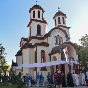Градоначелник присуствовао освештењу храма Успења Пресвете Богородице Градоначелник присуствовао освештењу храма Успења Пресвете Богородице