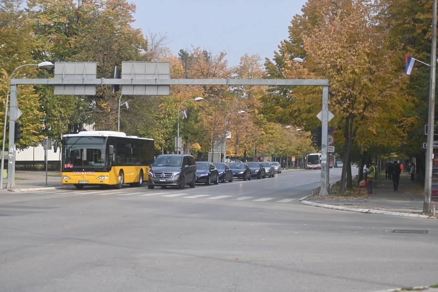  Фото архива