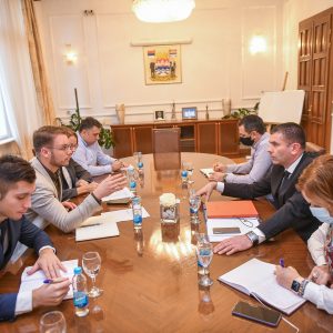 Након вишегодишњег чекања, мјештани Чесме добијају мост