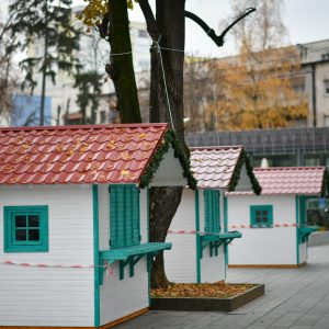 Бања Лука почиње да поприма новогодишњи изглед