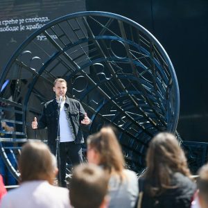 Међународни дан средњошколаца и студената: Градоначелник ће разговарати са младима