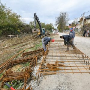 Због санације клизишта: Обустава саобраћаја у дијелу Улице краља Александра I Карађорђевића