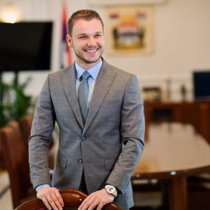 Banja Luka dobila rebalans, isplaćene podrške porodiljama i zaposlenim u zdravstvu