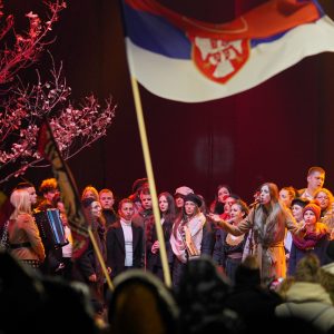 Уз пјесму „Весели се српски роде“ у Бањој Луци дочекана православна Нова година Уз пјесму „Весели се српски роде“ у Бањој Луци дочекана православна Нова година