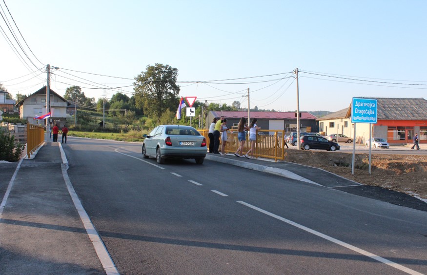  Фото архива