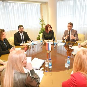 Највећа улагања до сада: 11 милиона КМ за школе у Бањој Луци Највећа улагања до сада: 11 милиона КМ за школе у Бањој Луци