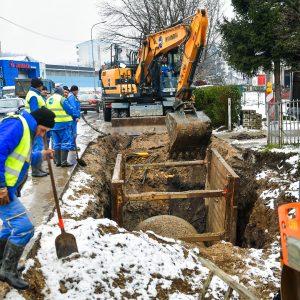 Лауш: У току изградња оборинског колектора