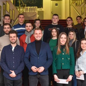 Град награђује најбоље: Додијељена прва рјешења за студентске стипендије
