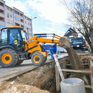 Планирано 300 пројеката: Доласком љепшег времена почели радови на више локација Планирано 300 пројеката: Доласком љепшег времена почели радови на више локација