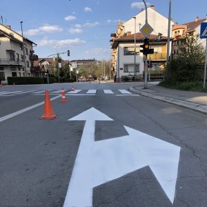 Дуготрајније и видљивије: Увођење хладне пластике у редовно обиљежавање саобраћајница