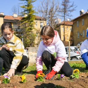 Највећа акција уређења: Дан у знаку лијепог времена, осмјеха, цвијећа и најмлађих суграђана