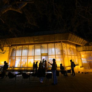 Дом омладине засијао у жутој боји: Обиљежен Међународни дан особа са Дауновим синдромом Дом омладине засијао у жутој боји: Обиљежен Међународни дан особа са Дауновим синдромом