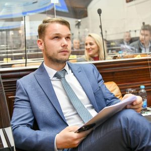 Градоначелник: Град ће преузети на себе терет поскупљења превоза, умјесто грађана Градоначелник: Град ће преузети на себе терет поскупљења превоза, умјесто грађана