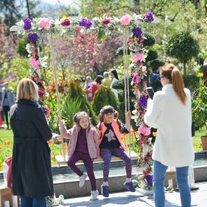 Позив излагачима да се пријаве: Фестивал цвијећа од 15. до 17. априла Позив излагачима да се пријаве: Фестивал цвијећа од 15. до 17. априла