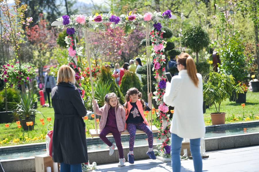  Фото архива