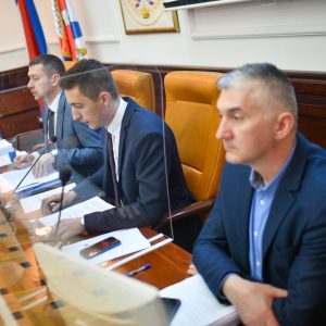 Предсједник Скупштине: Сједница завршена у рекордном року Предсједник Скупштине: Сједница завршена у рекордном року