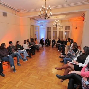 У Банском двору: У сриједу поезију читају сви