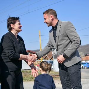 Инвестиција вриједна преко милион КМ: Почела изградња главне саобраћајнице кроз Дебељаке Инвестиција вриједна преко милион КМ: Почела изградња главне саобраћајнице кроз Дебељаке