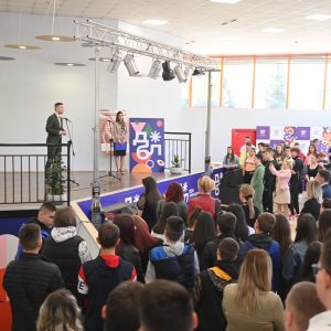 Отворен „Сајам занимања 2022“, градски менаџер: Планско усмјеравање кадрова покретач развоја