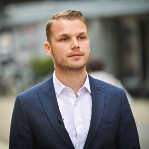 Бесплатни уџбеници за све основце, прошлогодишње Бања Лука донира другим градовима